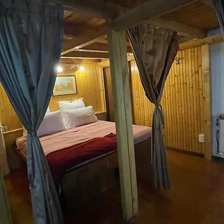 Apartment Taverna